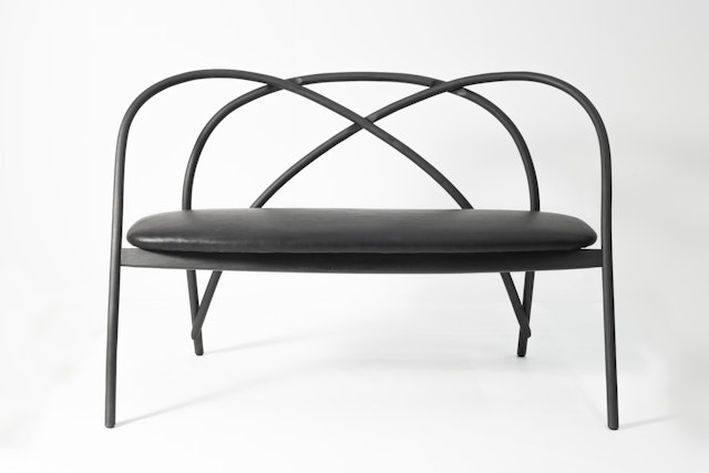 Bow Sofa 17 Black Gemla front 2