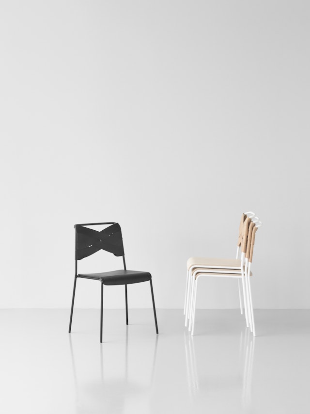 TorsoChair_black-ash-stack