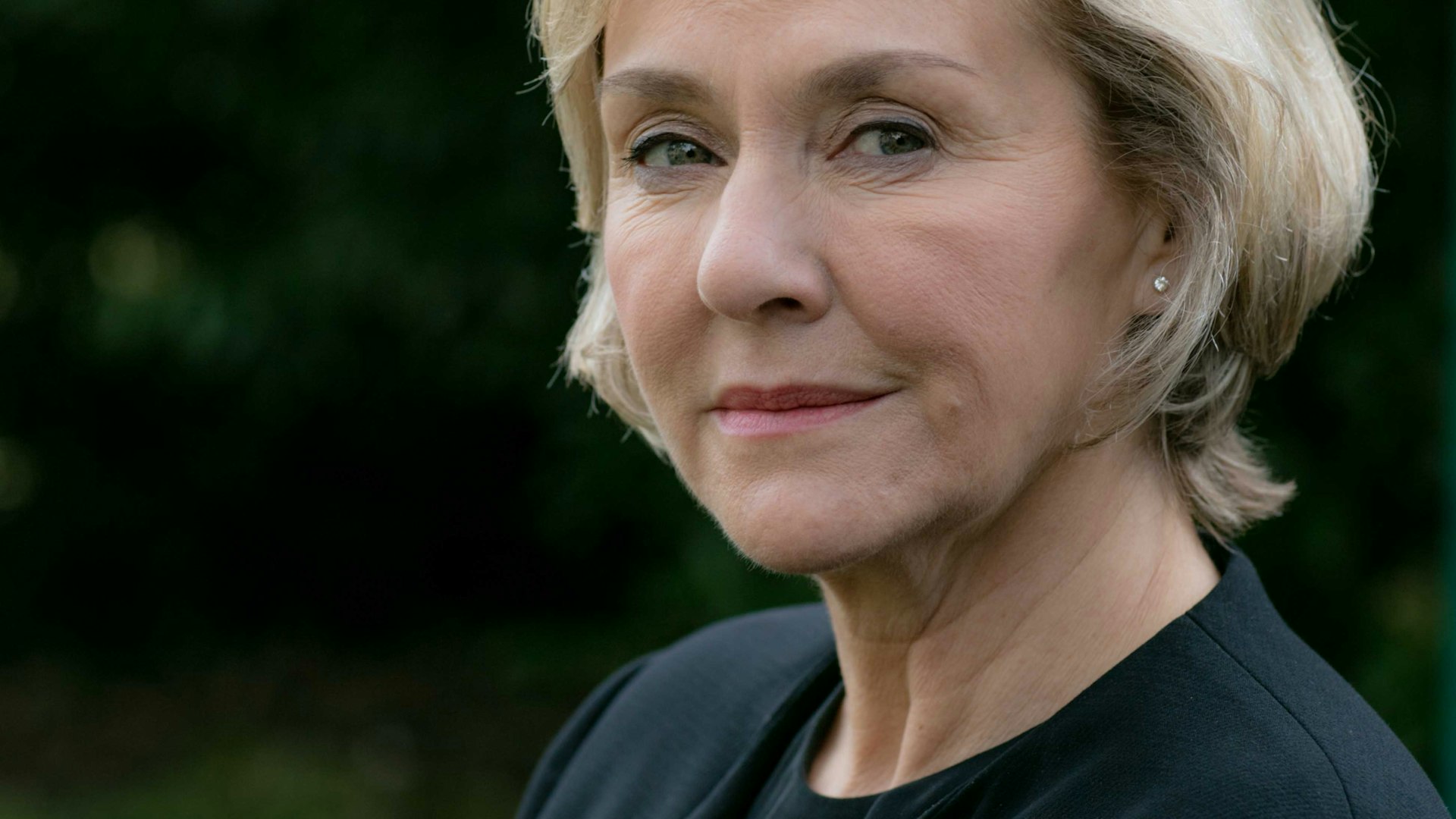 The Level_Amanda Burton_CHERIE LE SAUX