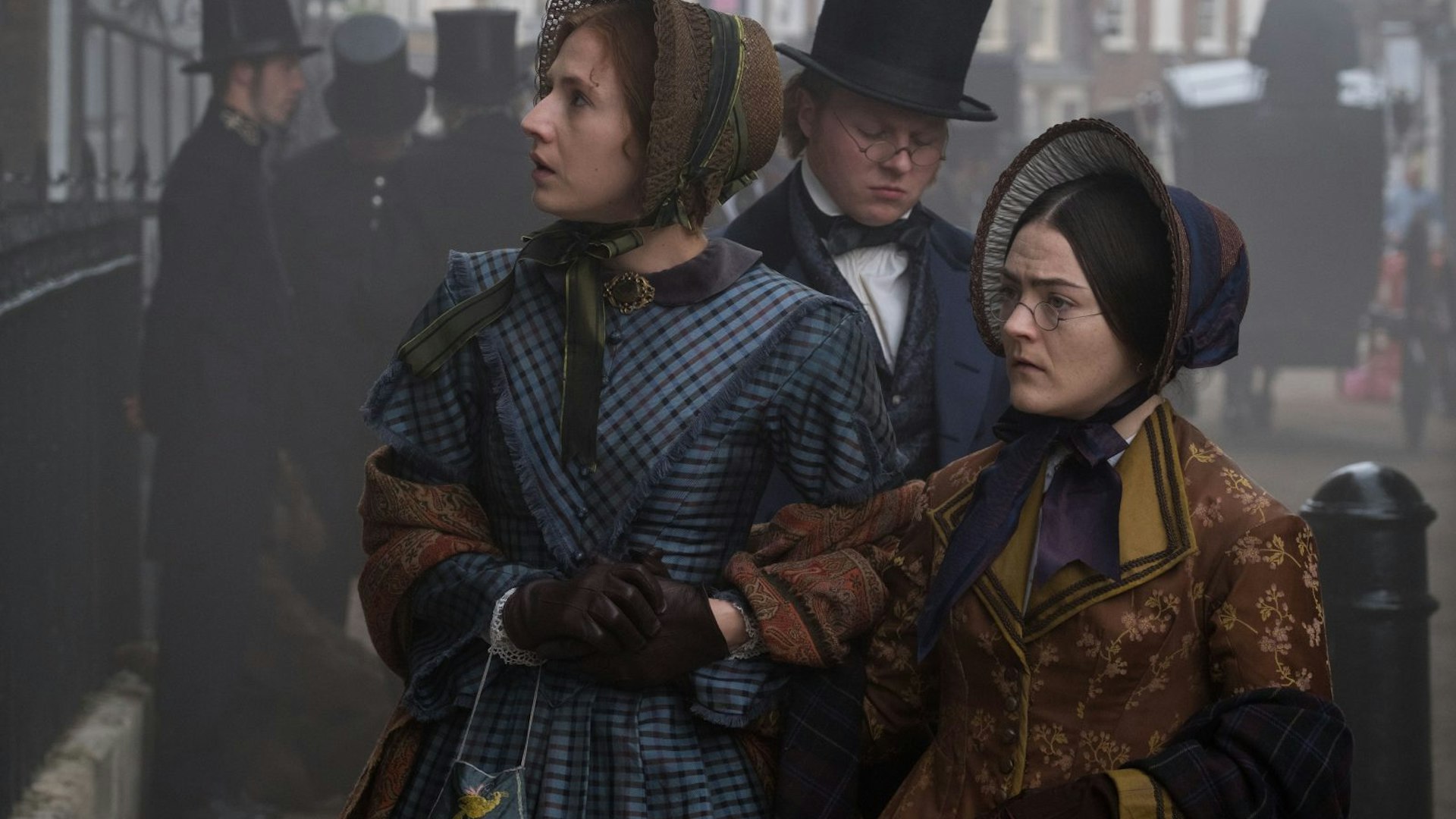 hi037535694-1600x1067