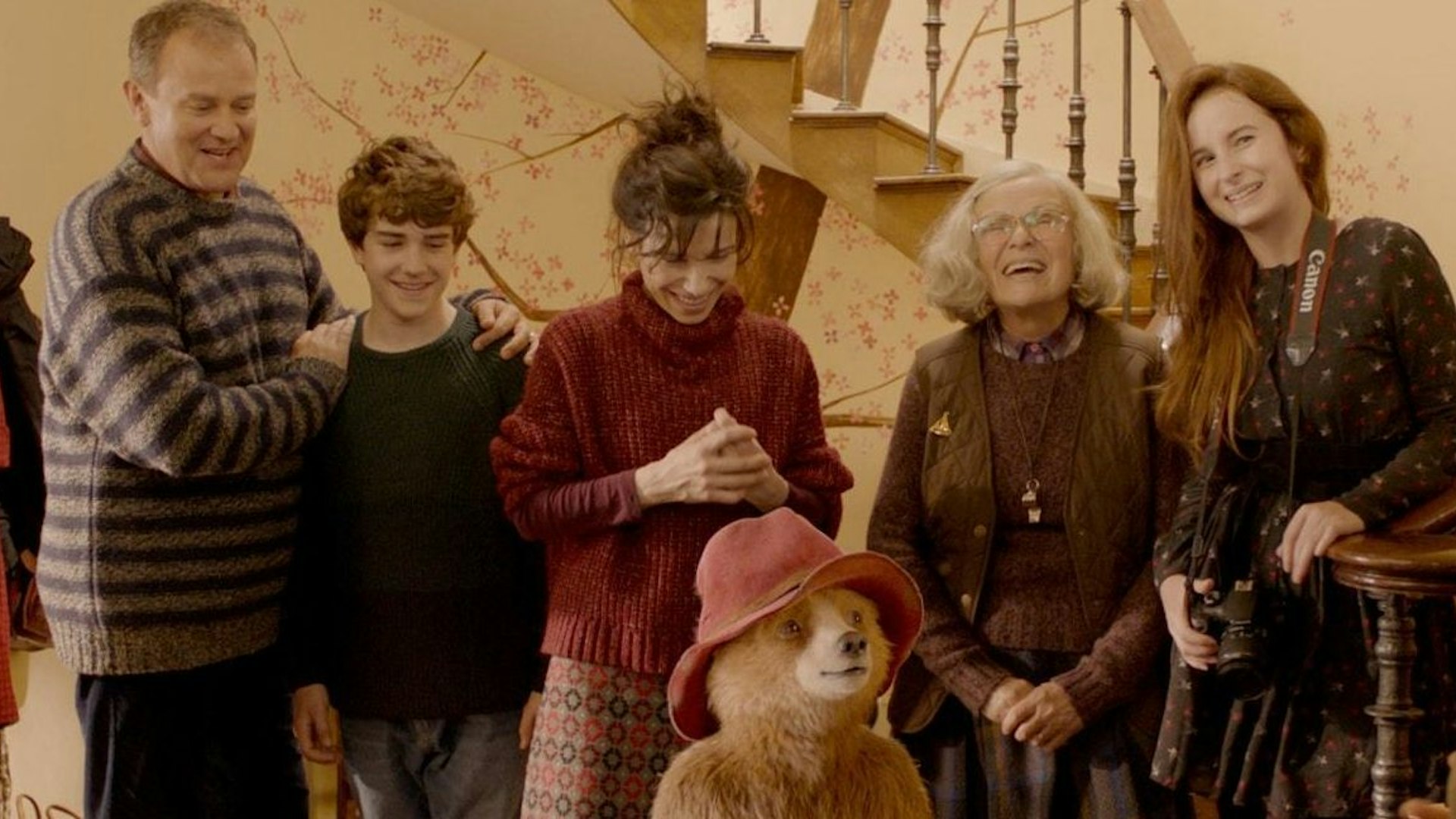 MV5BMjI4MDA0MDYzN15BMl5BanBnXkFtZTgwOTQ4MTkwNDI@._V1_-e1510591236254