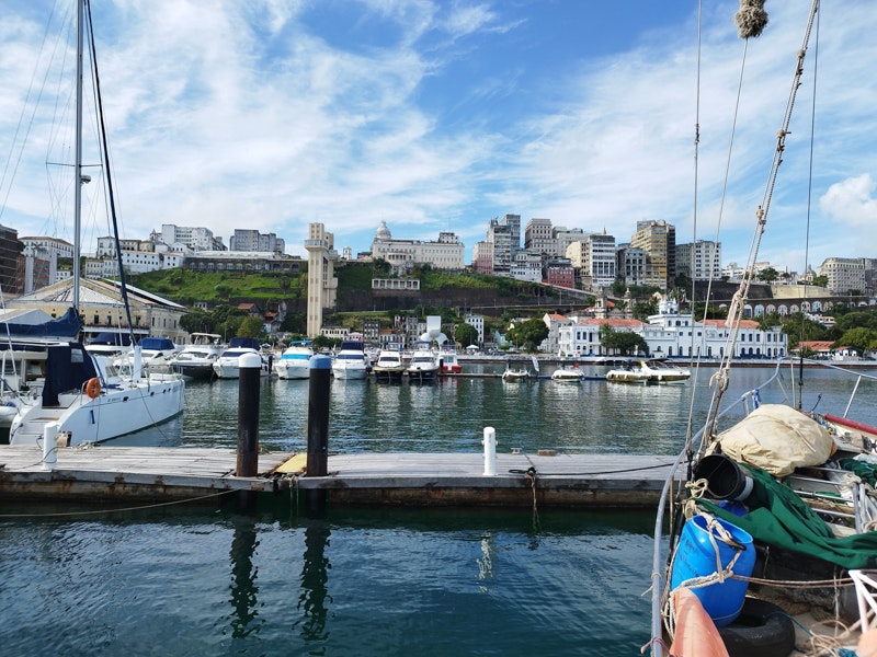 arrivée au port de Salvador de Bahia Brésil