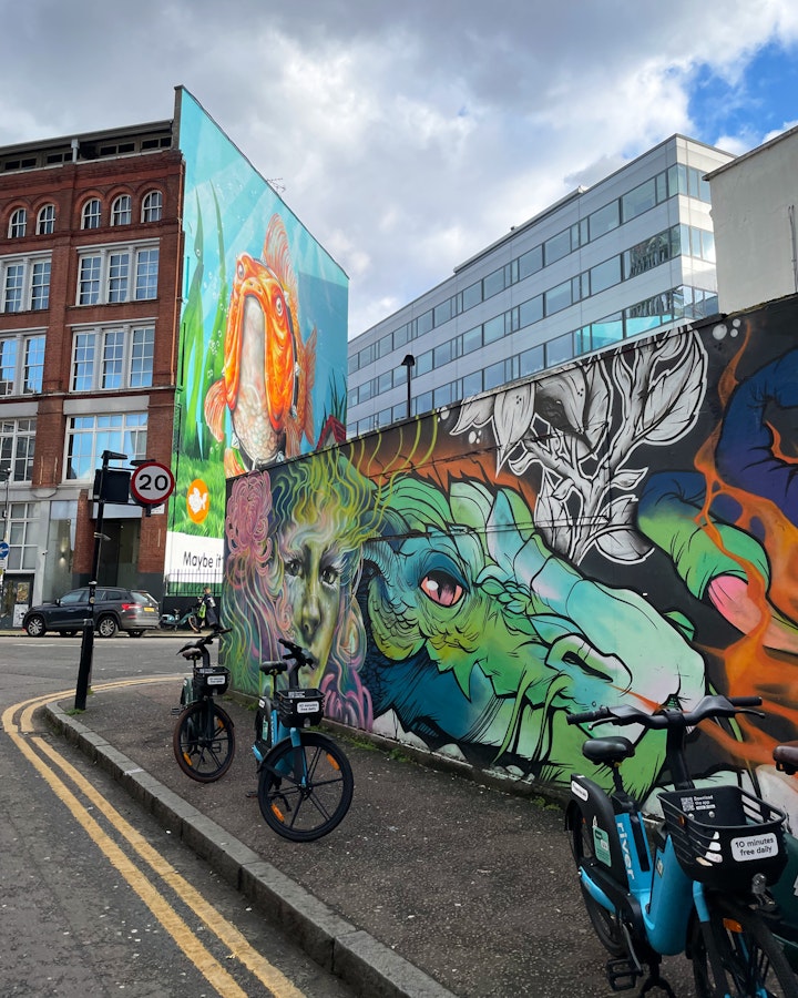 Current Account Switch Service (House 337 – mural campaign) - London