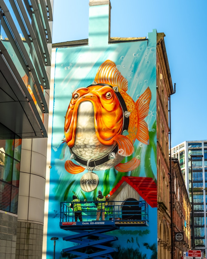 Current Account Switch Service (House 337 – mural campaign) - Artists working on the Leeds mural