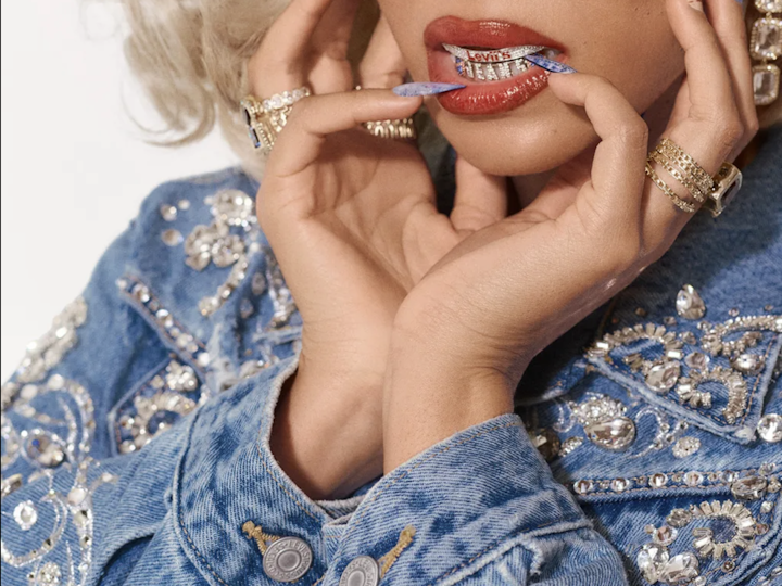 Beyoncé - Chapter 04 "THE DENIM COWBOY" LEVIIS JEANS
