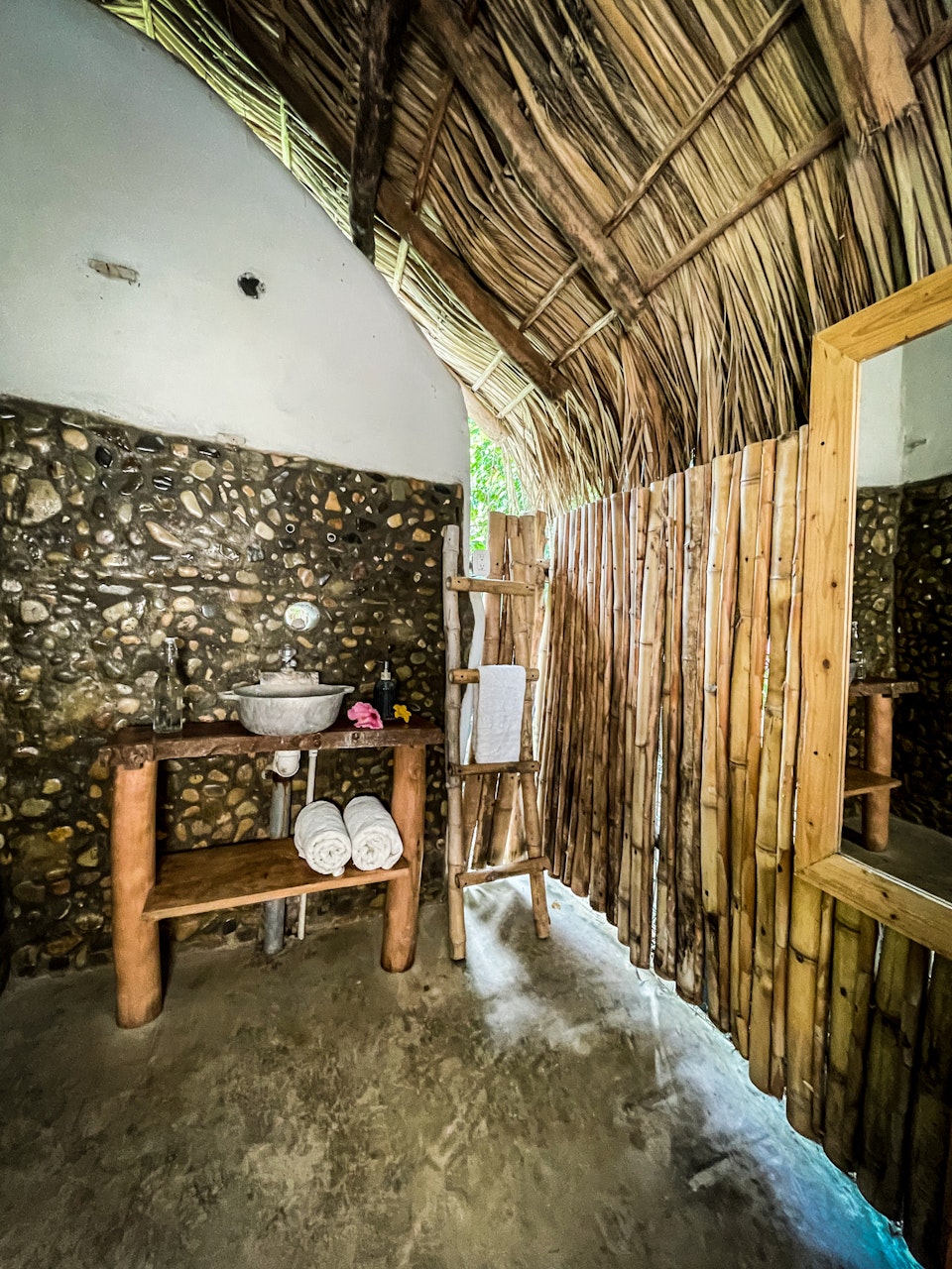 Tierra Nahua Eco Lodge