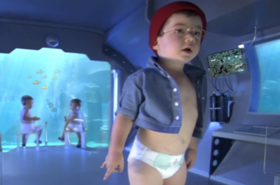 Huggies Submarine/Kleenbebe Submarino -
