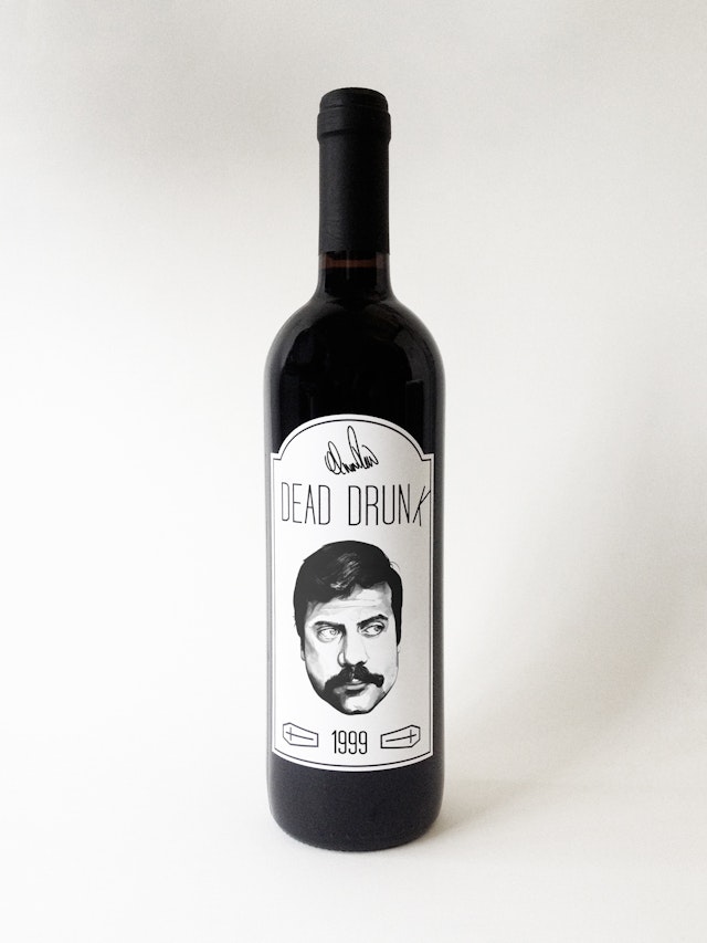 Oliver_Reed_Dead_Drunk