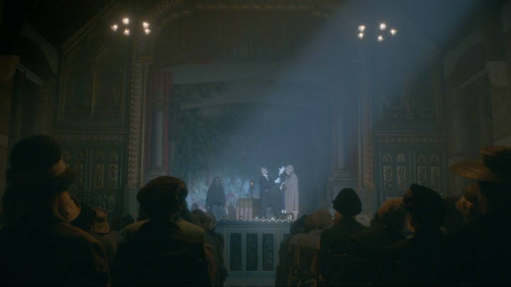 Harry Price: Ghost Hunter