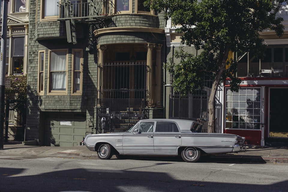 Levi's San Francisco. SF_car