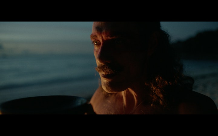 THE ENLIGHTENING BLISS // AMARO MONTENEGRO -