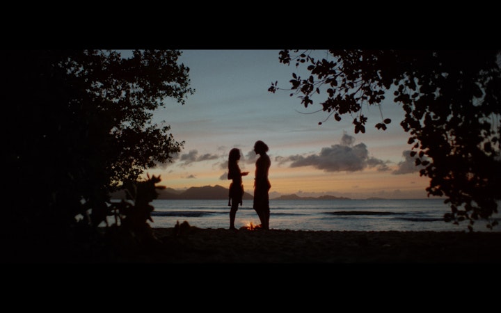 THE ENLIGHTENING BLISS // AMARO MONTENEGRO -