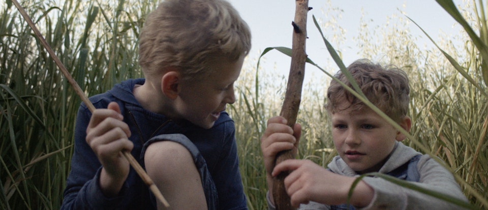 BEST FRIENDS // NIVEA -