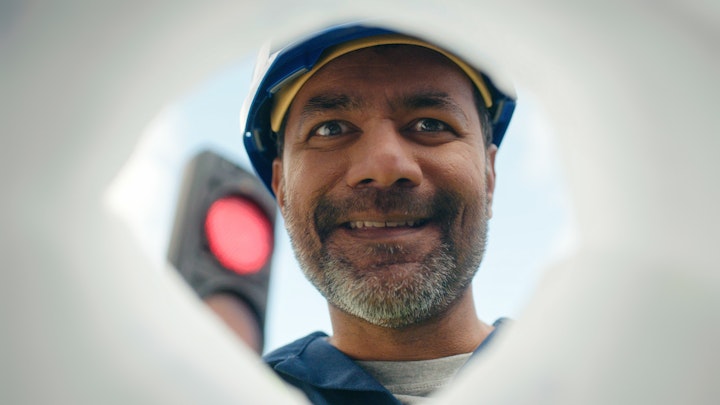SCOTT COULTER  |   CINEMATOGRAPHER - d4a5556e-4511-4081-86b4-d83891419db0_rw_1920