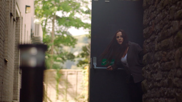 SCOTT COULTER  |   CINEMATOGRAPHER - 8.2