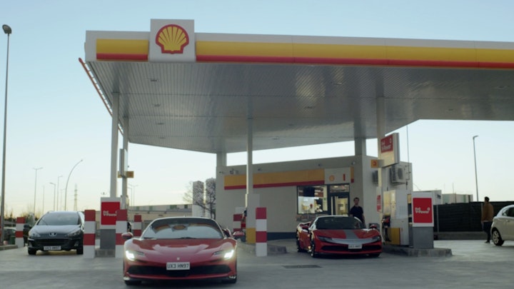 Shell x Ferrari 'V-Power Supercars'