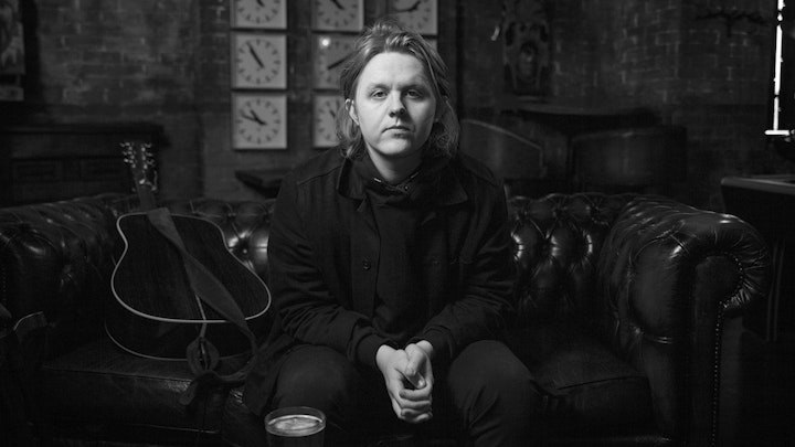 Lewis Capaldi x LADbible - Acoustic Room 'Someone You Loved'