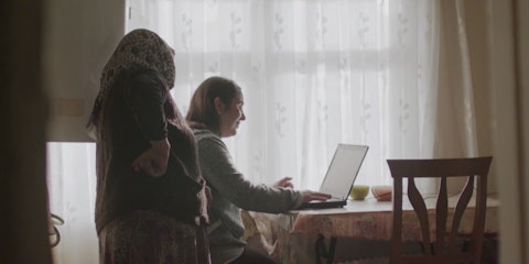 Türk Telekom - "Life Is Easier with Internet"