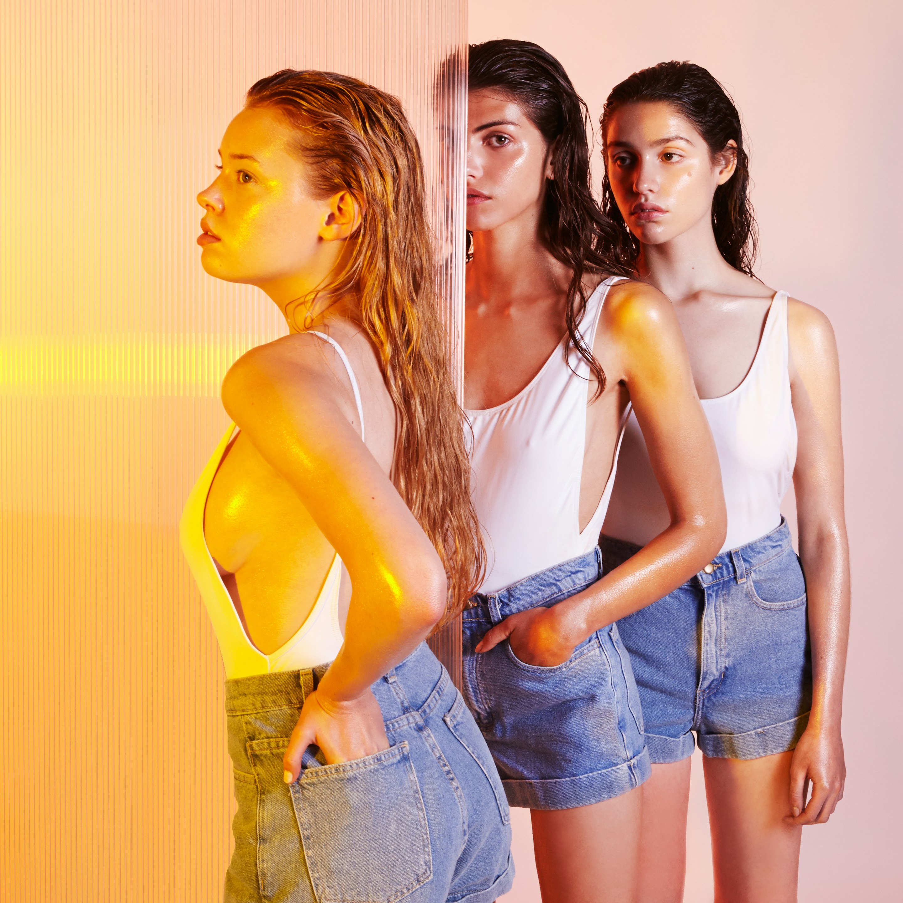 AASWIM0942 -