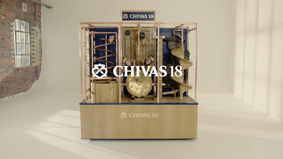 Chivas 18 - The Whisky Pouring Machine
