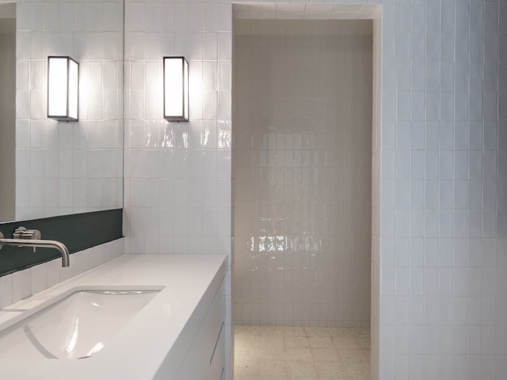 FLOATING GARDENS - PALAIO PSYCHIKO