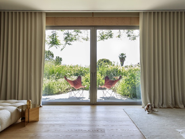 FLOATING GARDENS - PALAIO PSYCHIKO