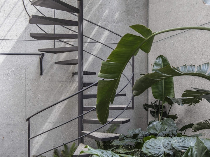 FLOATING GARDENS - PALAIO PSYCHIKO