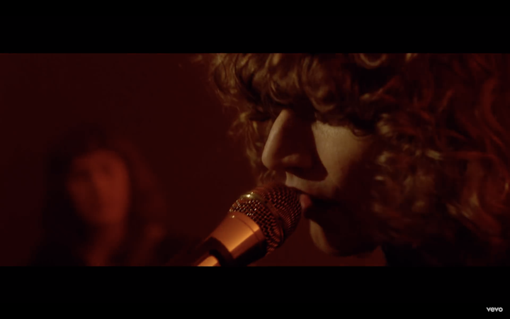 HOT MOTION | TEMPLES