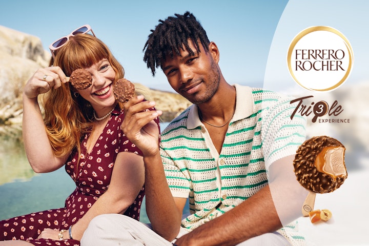 Ferrero_Rafaello&Rocher_Day_03_10Mar_Saunders_OverShoulder_0386_02 -