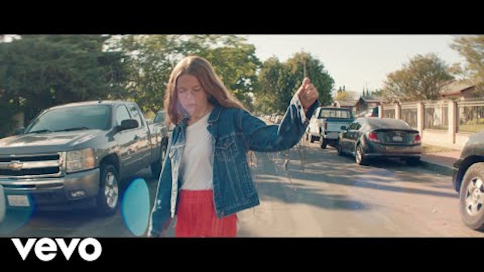 Maggie Rogers "Give A Little"