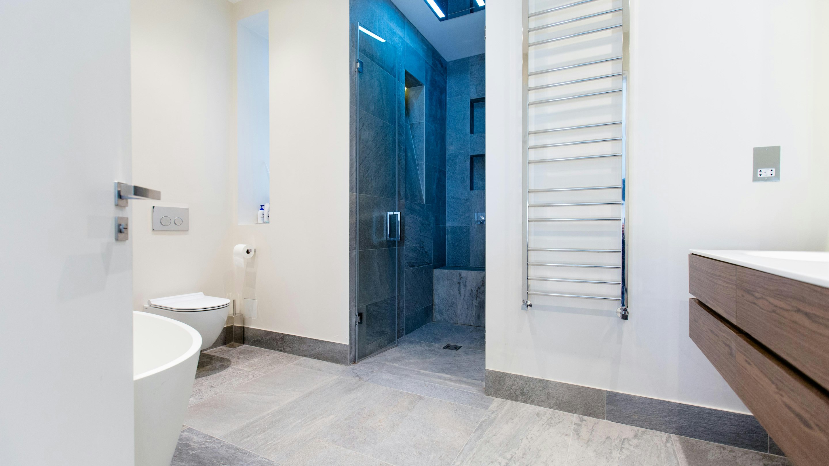 Roper Curzon - Building Contractors in London - Residential Architects