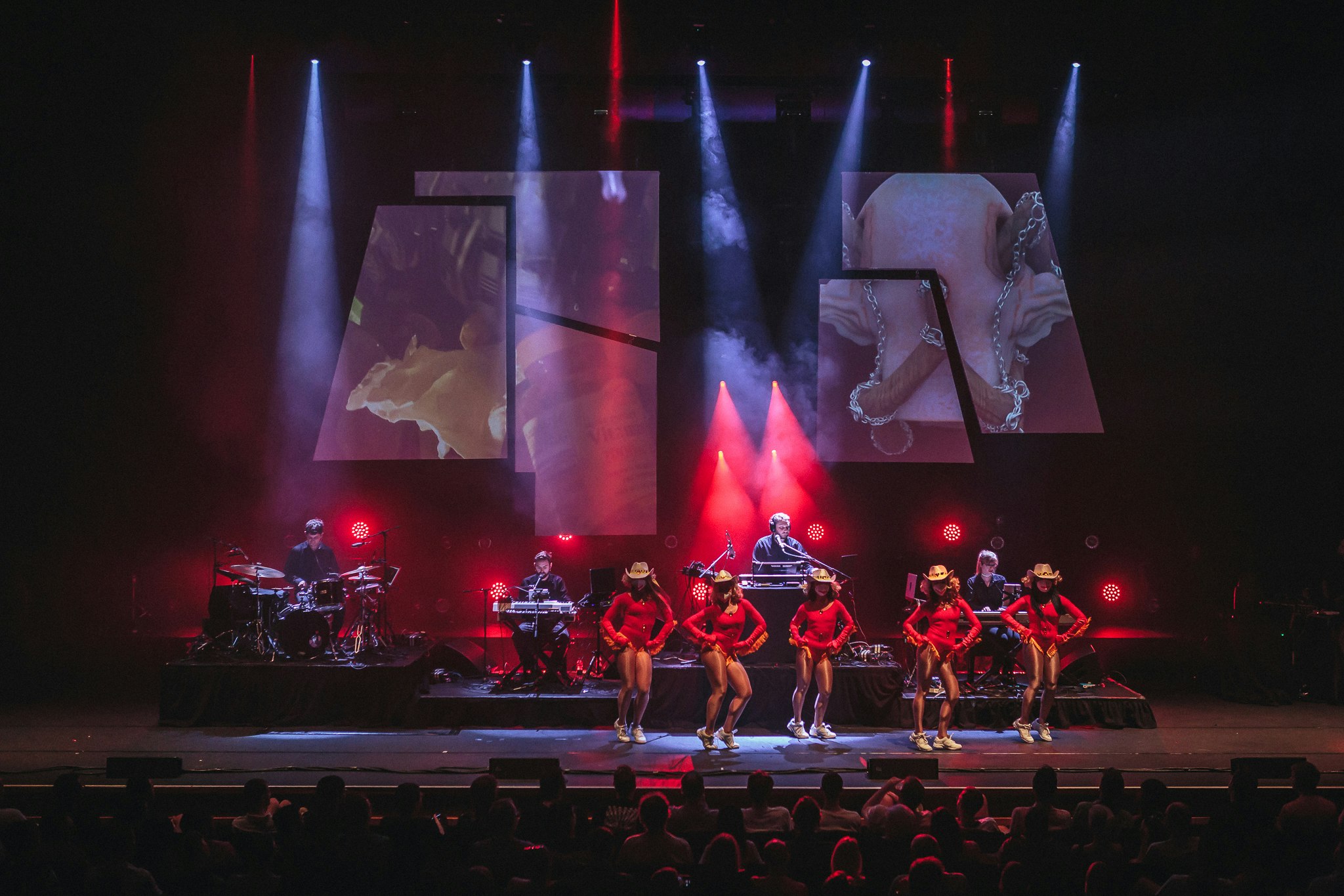 Oneohtrix Point Never - Barbican - Photo by Neil Collins