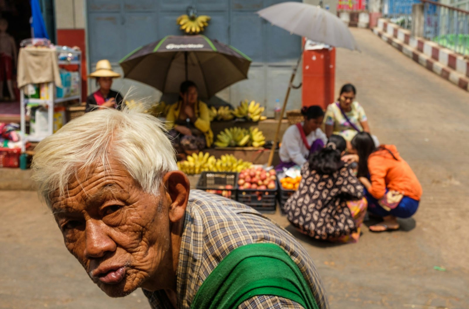 MYANMAN_JPGMINI-28 -