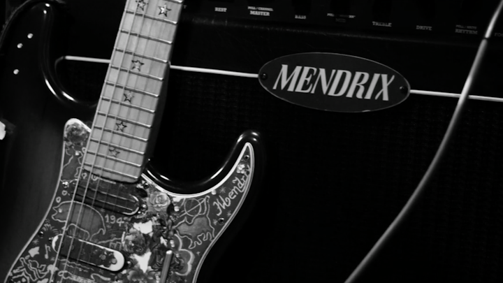 "Phil Mendrix" , Guitar Hero - 