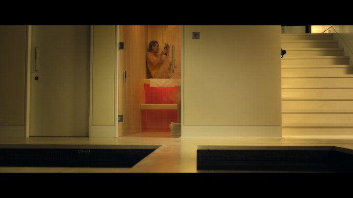 THE GIRLFRIEND -