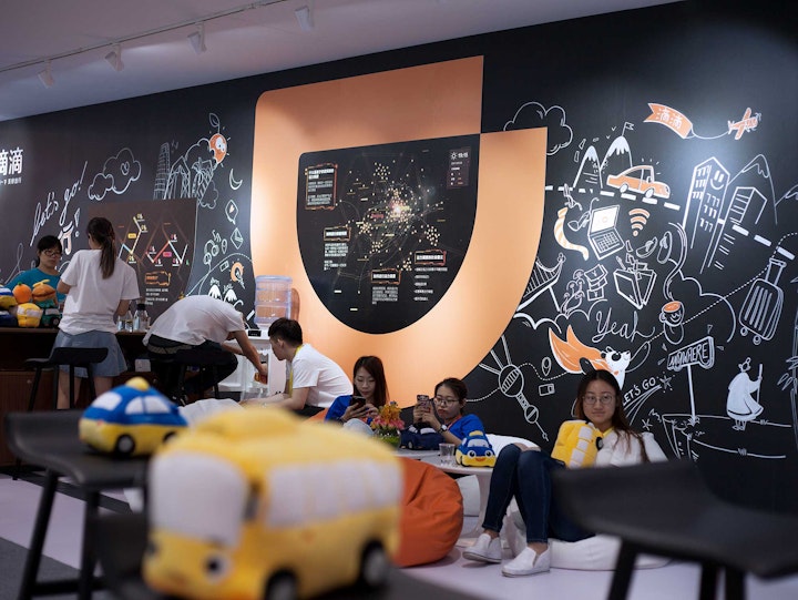 8-Didi-mural-day-3-completed-wall1 -