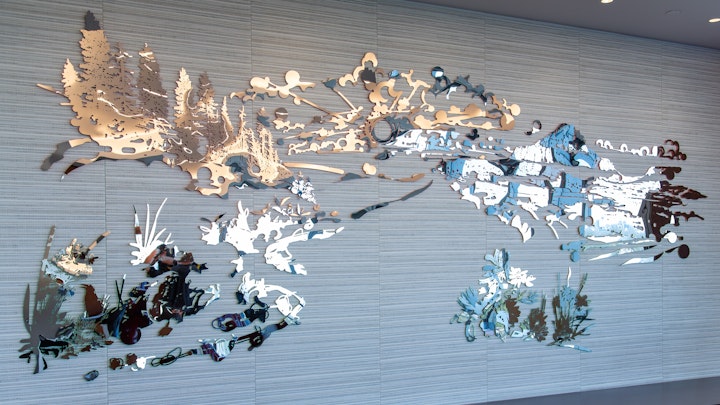 BIG SKY SUNSET
mirror polished stainless steel, acid cut, paint | 74 x 181 x ½ inches | 2019
permanent site specific commission | ﻿Private Collection, Huston, TX
© Chris Natrop