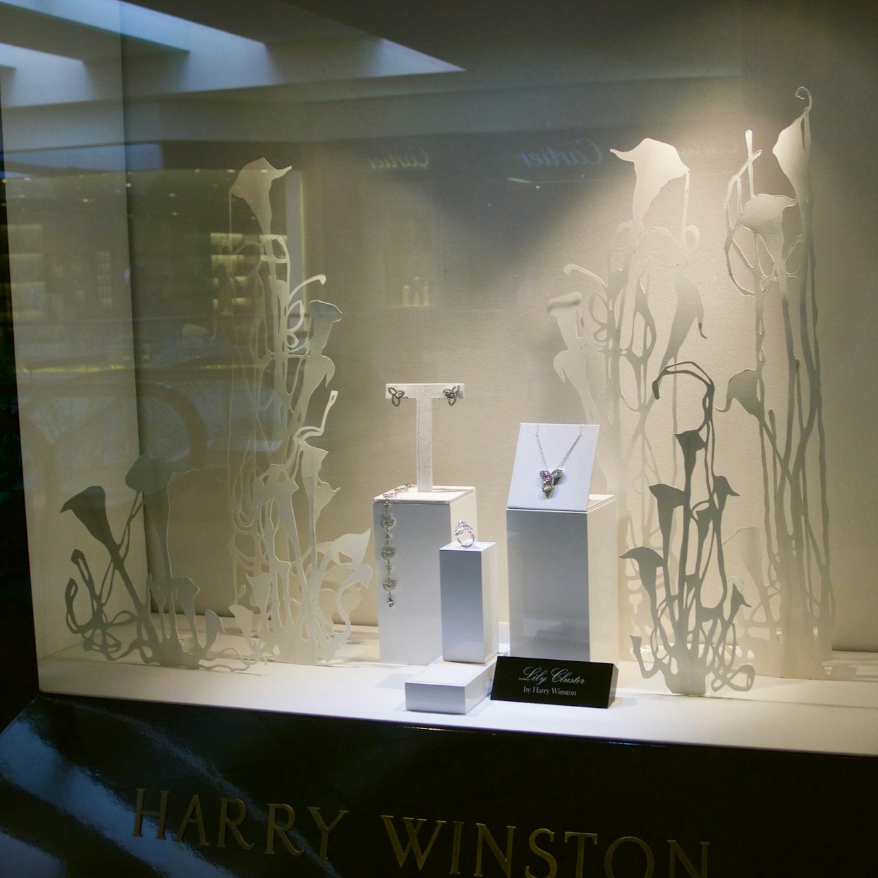 Harry Winston | Lily Cluster jewelry - Chris Natrop Studio - paper ...