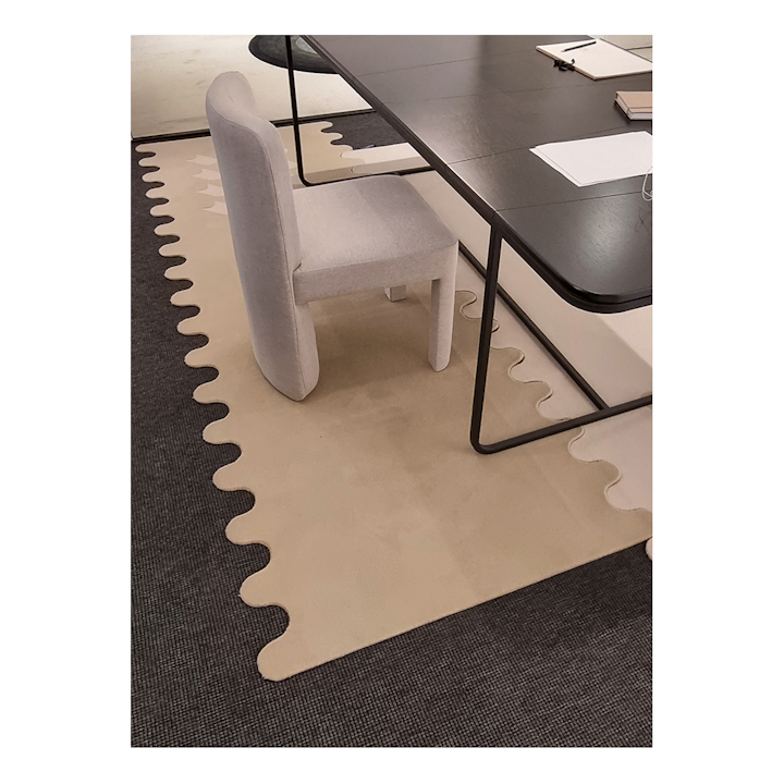 Winner DARA & KALPAKIAN Design Rug Award 2022