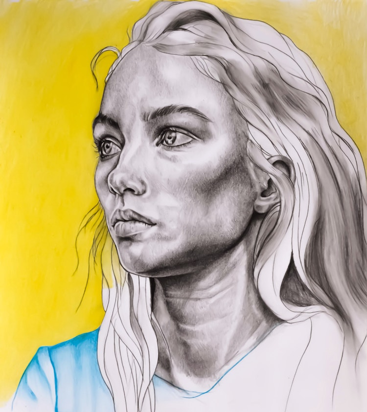 Graphics - Woman portrait
Graphite, pencil, oil pastel on paper; 2020